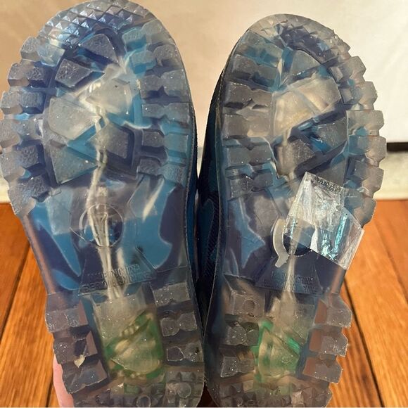 Cruz Kiks Blue Shark Rubber Rainboots Size 7 - Picture 5 of 7